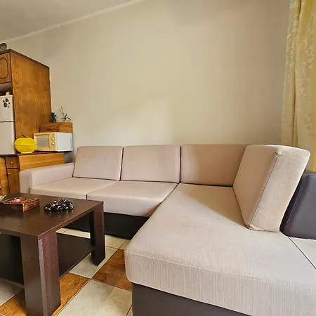 Leko * Sarandë